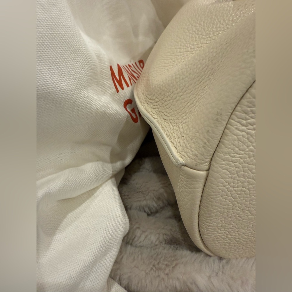 Mansur Gavriel Ivory Leather Bucket Shoulder Bag with tag. Pearl 12x9 approx - Picture 12 of 12